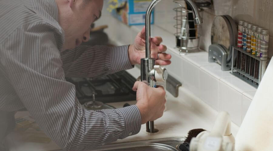 Expert burst pipe repair services in Waynesville, GA
